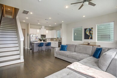 5518 Rosslyn Rd, Houston, TX 77091 - photo 5