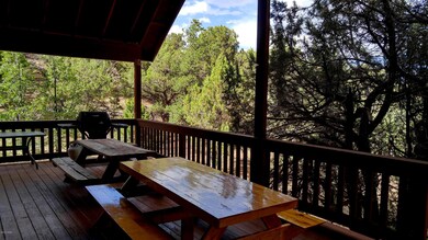 COVERED SIDE DECK