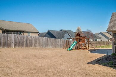 21_Sawtooth_Oak_Tr_06