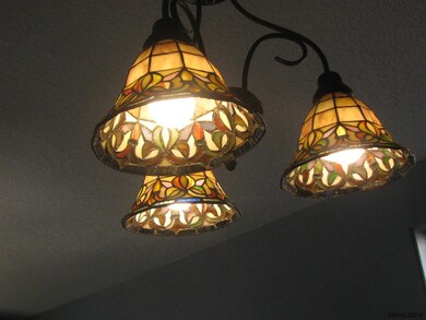 1427 S 7th St, Independence, OR 97351 - photo 7