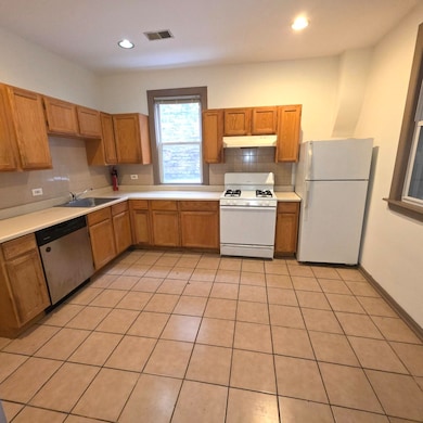 3224 W Armitage Ave unit 2, Chicago, IL 60647 - photo 5