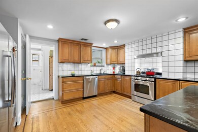 262 9th St, Jersey City, NJ 07302 - photo 5