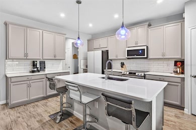 25993 Woven Wicker Bend, Lutz, FL 33559 - photo 2