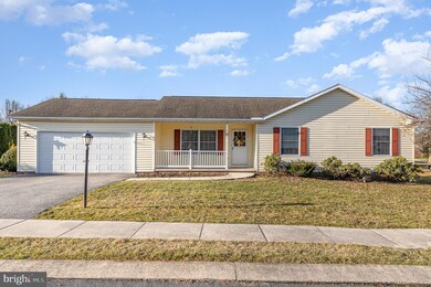 48 Ashfield Dr unit 55, Littlestown, PA 17340 - photo 2