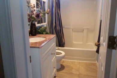 329 Martin St, Klamath Falls, OR 97601 - photo 6