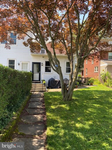 217 S Broad St, Kennett Square, PA 19348 - photo 3