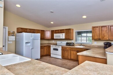 6701 Babcock St, Fort Myers, FL 33966 - photo 6