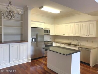 2 Dearfield Dr unit 2C, Greenwich, CT 06831 - photo 7