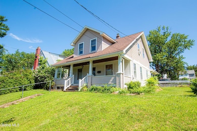 530 Mohawk Ave, Schenectady, NY 12302 - photo 2