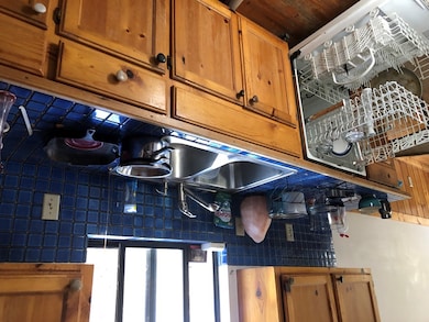 109 Pine Ridge Rd, Ellijay, GA 30536 - photo 2