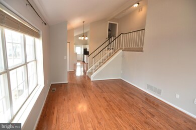 2416 Yarmouth Ln, Crofton, MD 21114 - photo 6