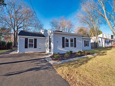 16 Endicott Dr, Westborough, MA 01581 - photo 3