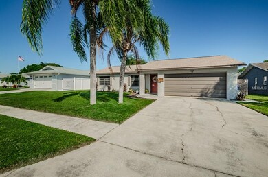 4524 Swallowtail Dr, New Port Richey, FL 34653 - photo 2