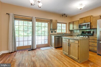 7117 Tolliver St, Alexandria, VA 22306 - photo 7