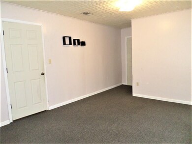 Master Bedroom  - Full bath to left