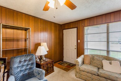 403 Surratt Dr, Houston, TX 77091 - photo 4