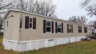 304 2nd St E, Herman, MN 56248 - photo 5