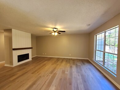 72 W Sellers St, Jasper, GA 30143 - photo 2