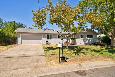 2470 Belladonna St, Redding, CA 96002 - photo 2