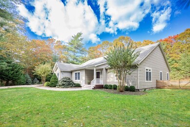 3 Sally's Path, East Hampton, NY 11937 - photo 2