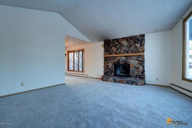 Living Room w/Access To Dining Area