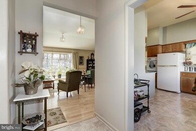 903 Winhall Way, Silver Spring, MD 20904 - photo 3