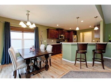 2814 Dennis Dr NW, Cedar Rapids, IA 52405 - photo 6