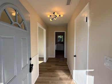 207 Vega Ln, Greer, SC 29651 - photo 3