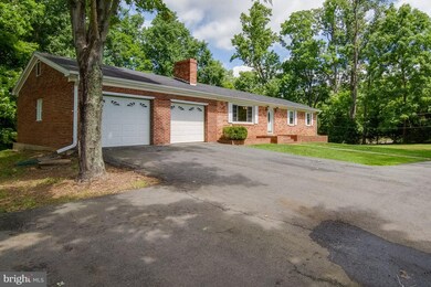 6611 Davis Ford Rd, Manassas, VA 20111 - photo 2