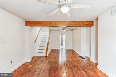 4438 Baker St, Philadelphia, PA 19127 - photo 5