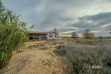 2473 N Clark Bench Rd, Kanab, UT 84741 - photo 3