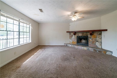 5255 Biffle Downs Rd, Stone Mountain, GA 30088 - photo 6