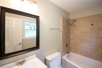 4641 Balsam Ct, Gastonia, NC 28052 - photo 3