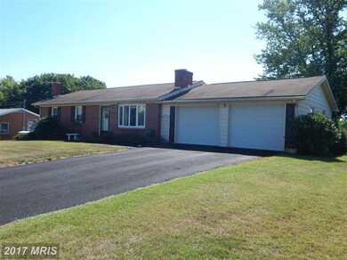 1554 Brechbill Rd, Chambersburg, PA 17202 - photo 2