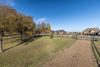 3133 Knob Rd, Springtown, TX 76082 - photo 2