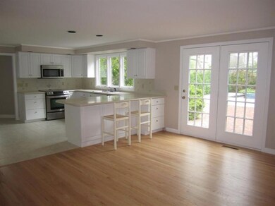 24 Cotuit Bay Dr, Cotuit, MA 02635 - photo 5