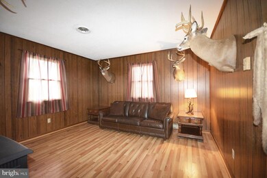 31847 Clarks Wharf Rd, Trappe, MD 21673 - photo 6