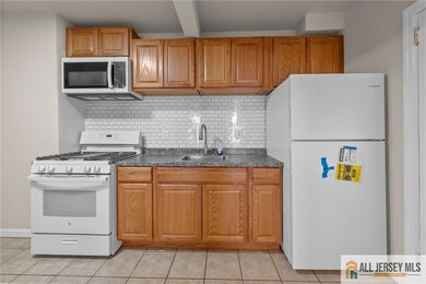 2102 Woodbridge Ave unit 2, Edison, NJ 08817 - photo 3