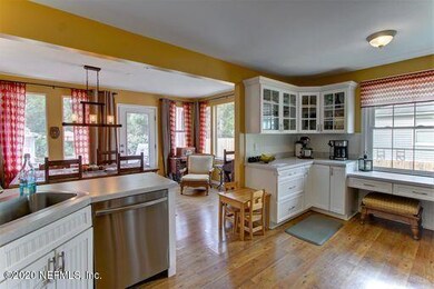 1290 Menna St, Jacksonville, FL 32205 - photo 6