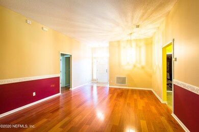 6093 Scenic Meadow Ln, Jacksonville, FL 32244 - photo 4