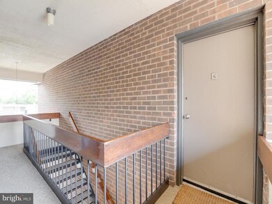 2115 Walsh View Terrace unit 303, Silver Spring, MD 20902 - photo 2