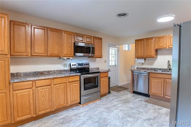 610 Shady Acres Ct, Rolla, MO 65401 - photo 7