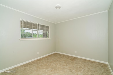 2 Aladdin Dr-00168