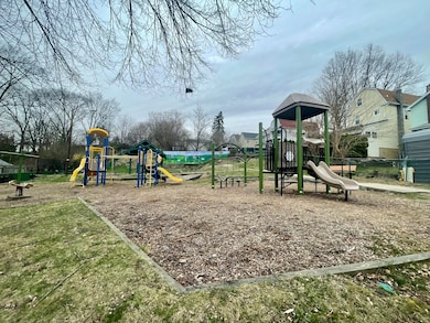 25/20 Spruce and Andover, Wilkes Barre, PA 18702 - photo 7