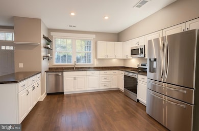 1955 Pawlet Dr, Crofton, MD 21114 - photo 4