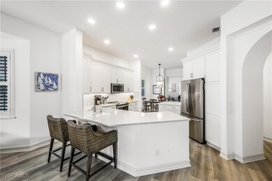 837 Sailaway Ln unit 204, Naples, FL 34108 - photo 5