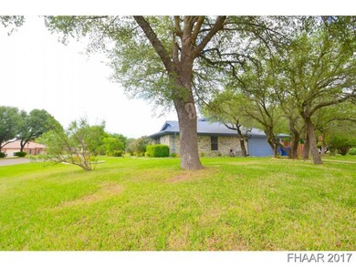 702 Kim Ave, Copperas Cove, TX 76522 - photo 2