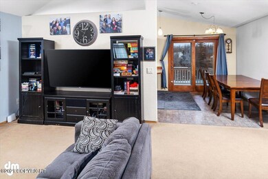 07-Living Room_DMD_6281