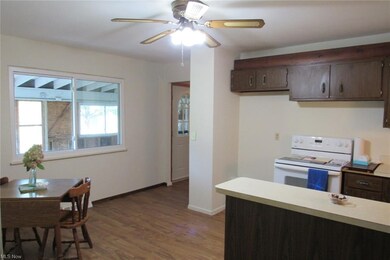 Clean, bright kitchen with eat in area and newer w
