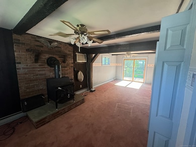 34 Hutchinson St, New Britain, CT 06053 - photo 6